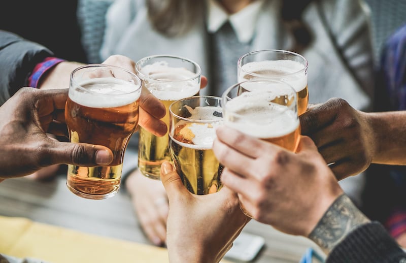 Drinking lots of alcohol will counteract the benefits you get from food