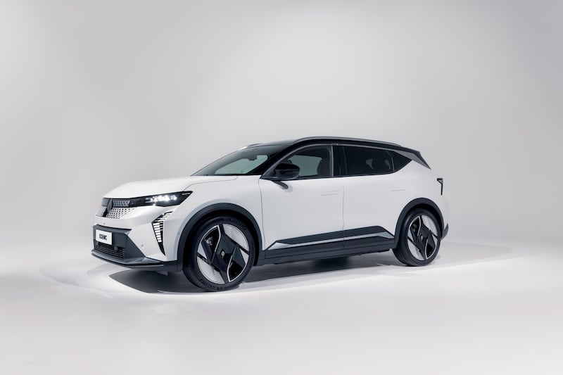 A new Scenic is one of many new Renaults arriving in 2024. (Renault)