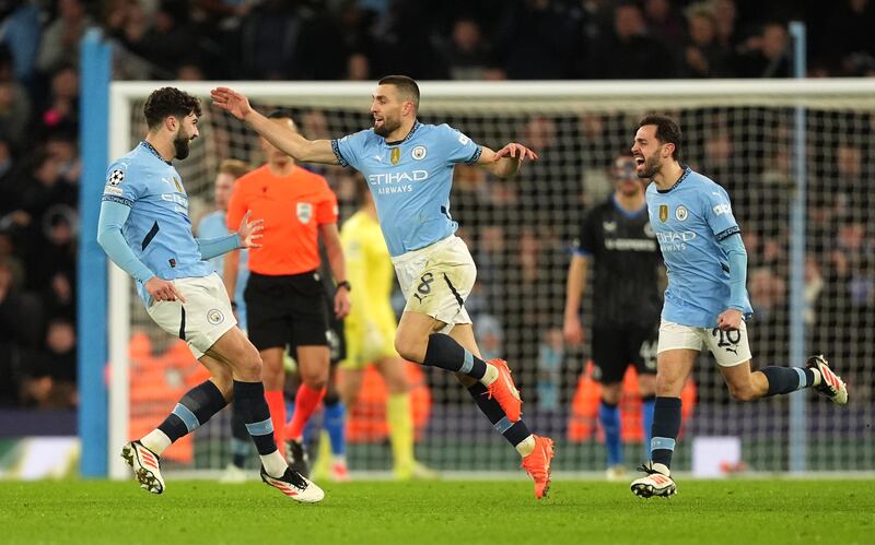 Mateo Kovacic, centre, began City’s fightback