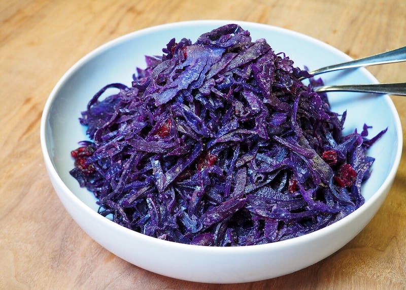 Braised red cabbage