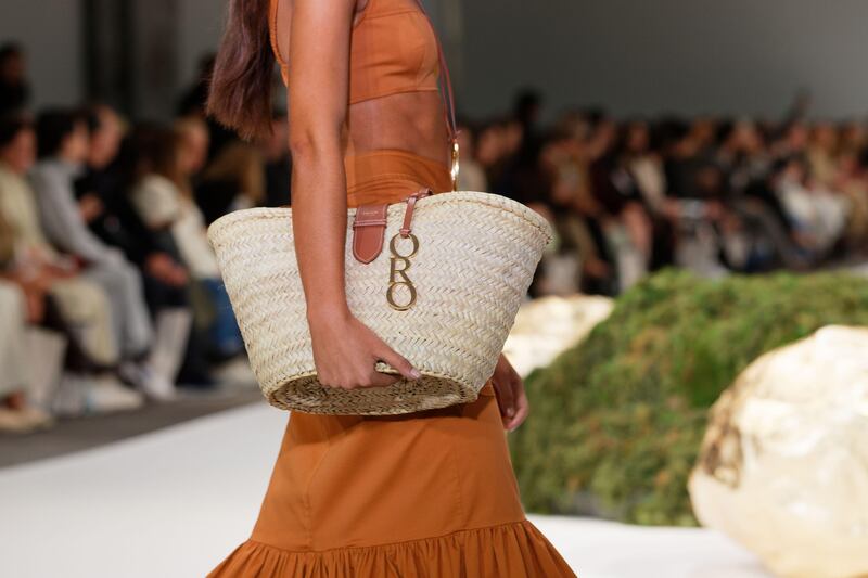 Oroton showcased a avriety of raffia totes in their s/s Resort collection