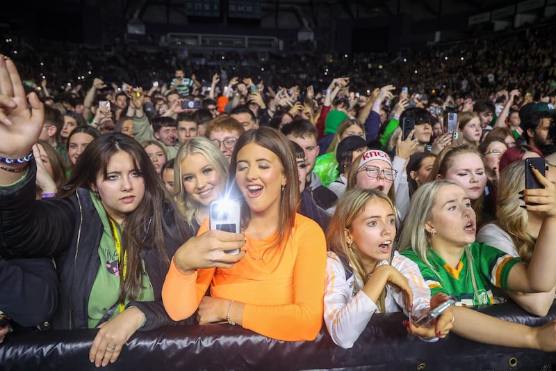 Kneecap are an Irish hip hop trio from West Belfast, Northern Ireland, composed of Liam Óg Ó hAnnaidh, Naoise Ó Cairealláin and J.J. Ó Dochartaigh,[1] with the stage-names of Mo Chara, Móglaí Bap and DJ Próvaí respectively.