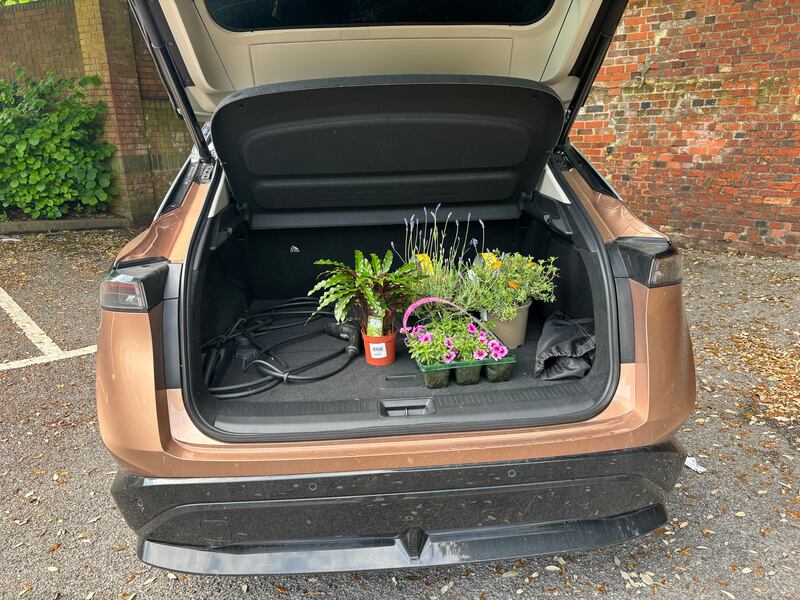 A trip to the garden centre sees the Ariya’s boot put to good use