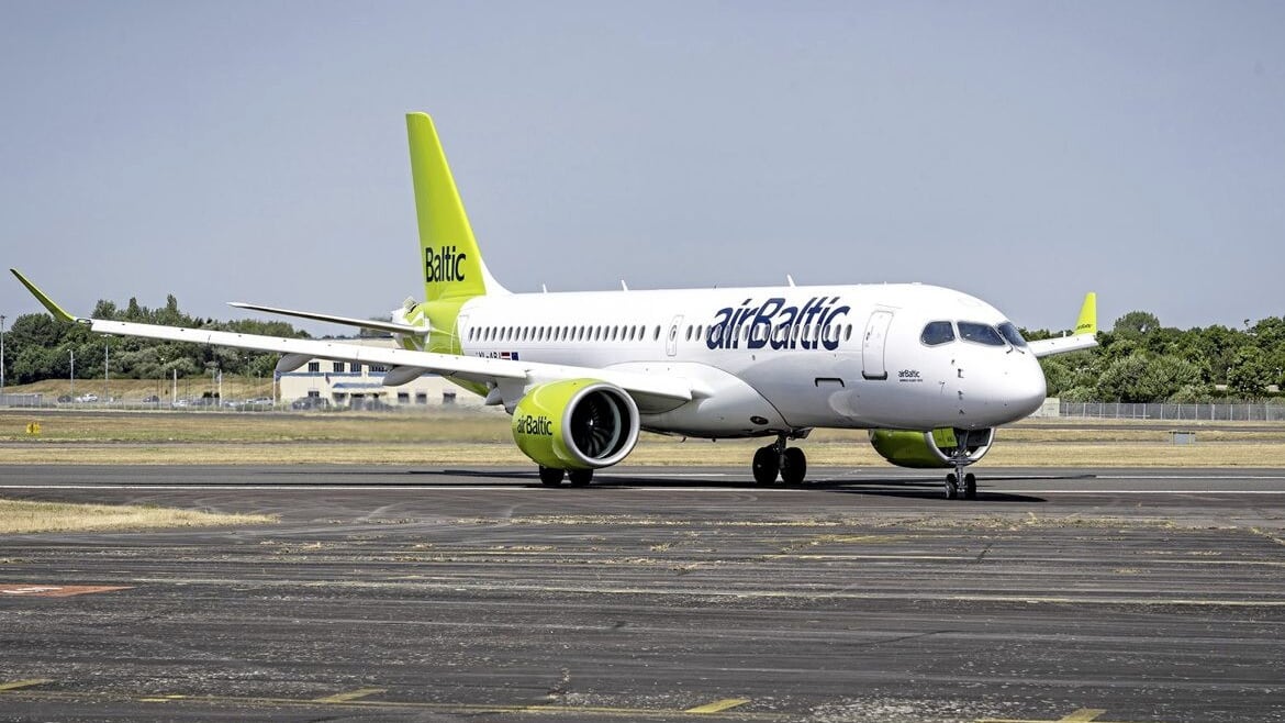 AirBaltic currently already has 44 A220-300s in operation. The Latvian flag carrier has now increased its total order with Airbus to 80 A220s. 
