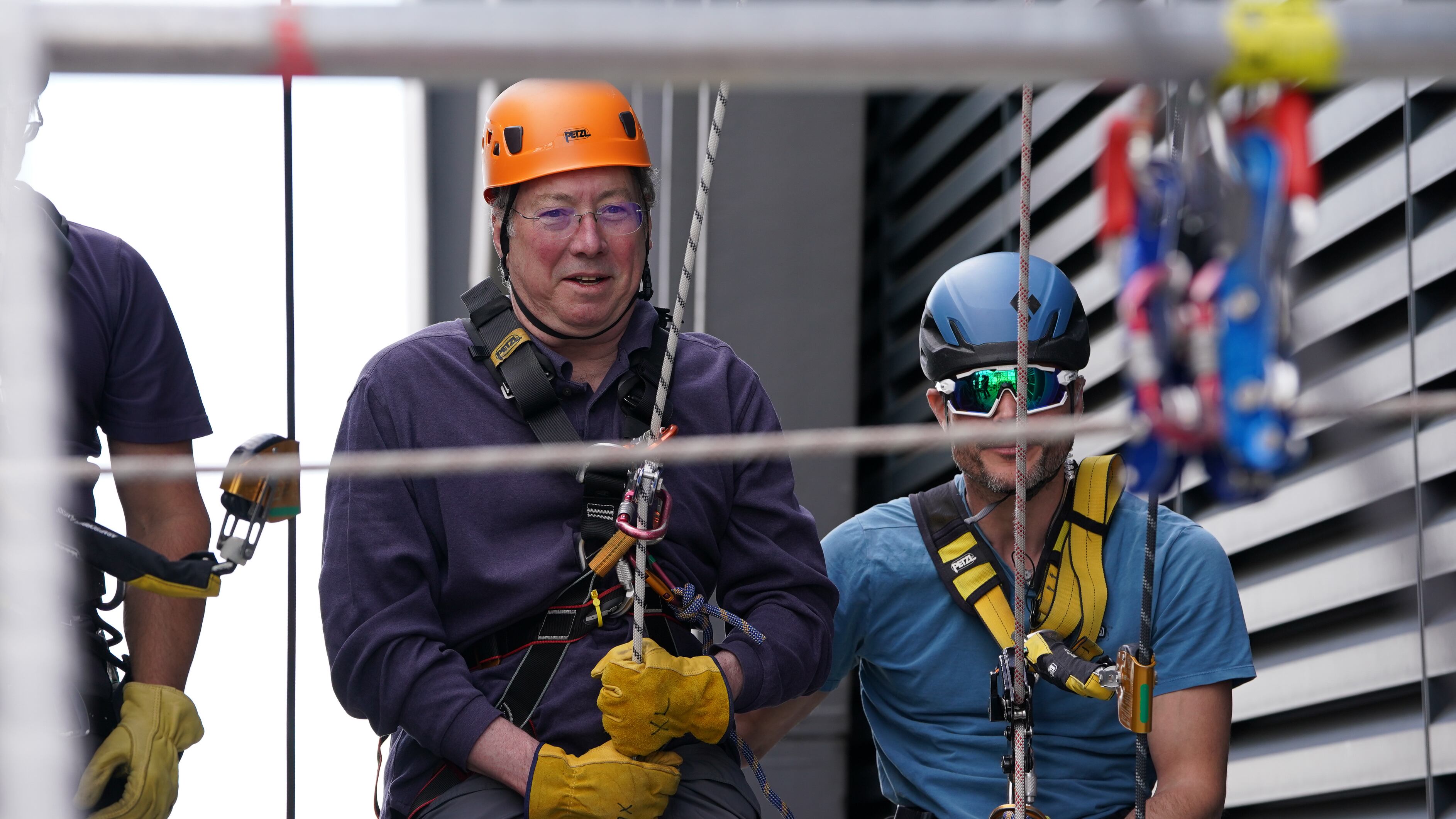 Lord Mayor of the City of London Michael Mainelli abseiled 215 metres down the Leadenhall Building