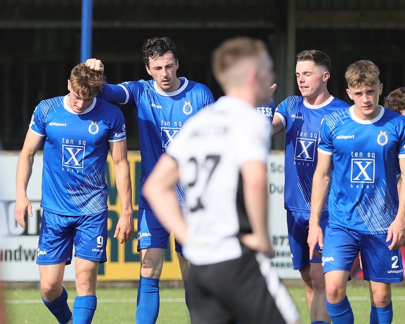 Pacemaker Press 7924
Dungannon v Glentoran  Sports Direct Premiership
Dungannon's John McGovern celebrates his goal  during today's game at Stangmore Park, Dungannon.  Photo by David Maginnis/Pacemaker Press