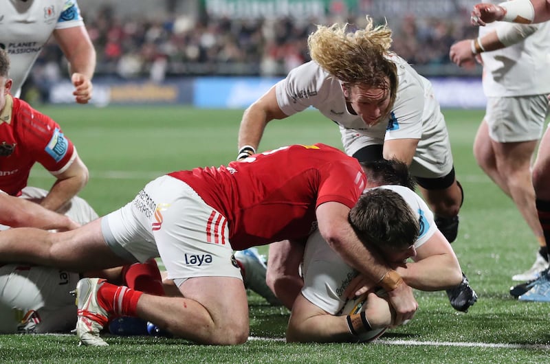 Ulster Rugby  Harry Sheridan scores a try against  Munster    during FridayÕs nightÕs BKT United Rugby Championship match  at Kingspan Stadium.
Picture by Brian Little