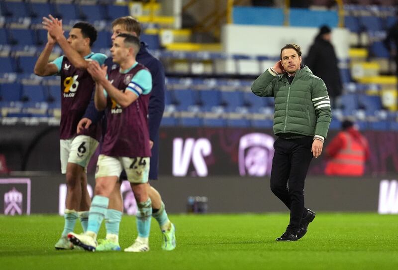 Burnley moved up to second in the Championship