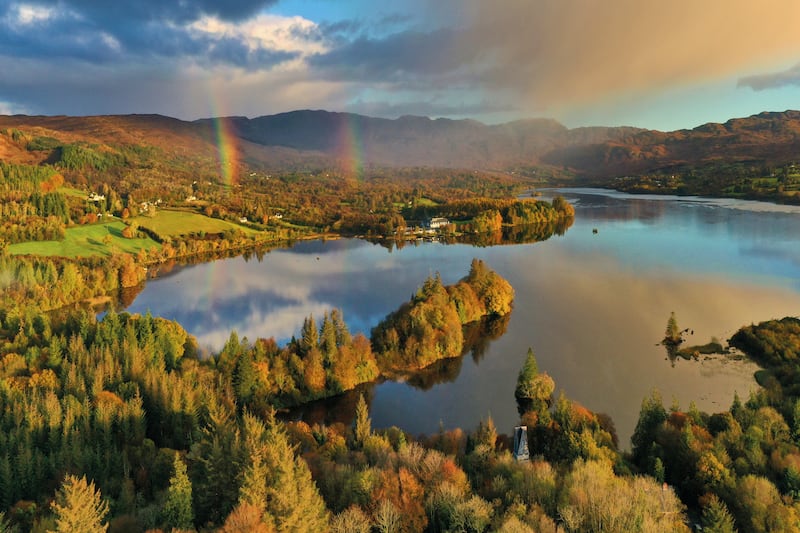 Lough Eske is one of the jewels in the Donegal crown, in an exquisite setting of tree-fringed shores and surrounded by a horseshoe of mountains. It is timeless but ever changing, with the shifting moods of the mountains and the sky at sunrise.