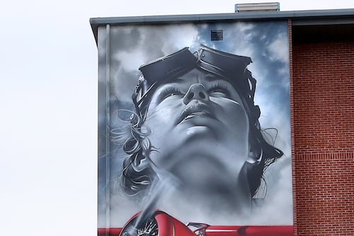 Eye-catching Maritime Festival mural in Derry celebrates pioneering aviator Amelia Earhart