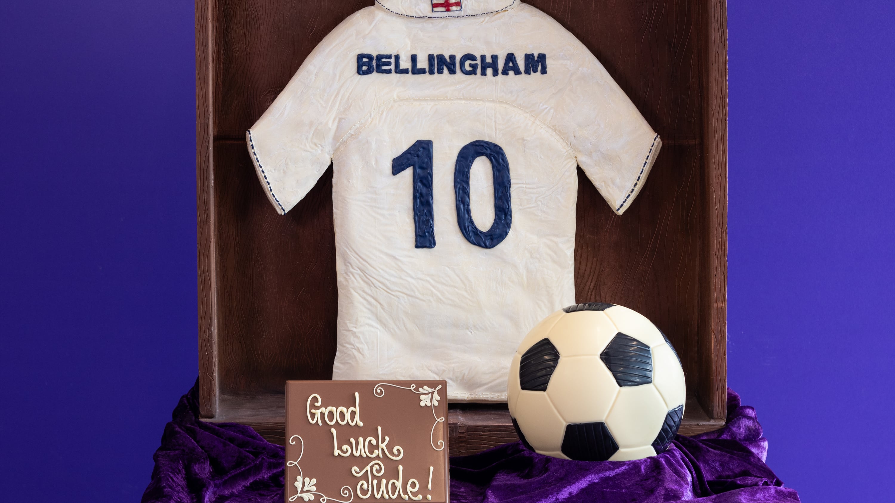Cadbury World has created a chocolate replica of Jude Bellingham’s football shirt