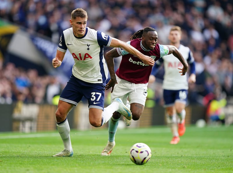 Micky van de Ven (left) is one of the fastest players in the Premier League