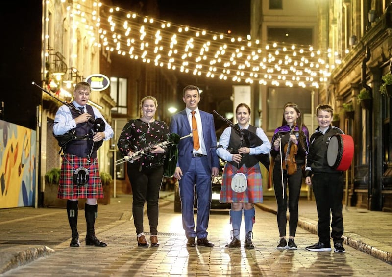 Comhaltas Ceolt&oacute;ir&iacute; &Eacute;ireann&#39;s Brendan McAleer and members of the CEOL Band help launch the Remembering Bunting Festival Picture Mal McCann. 