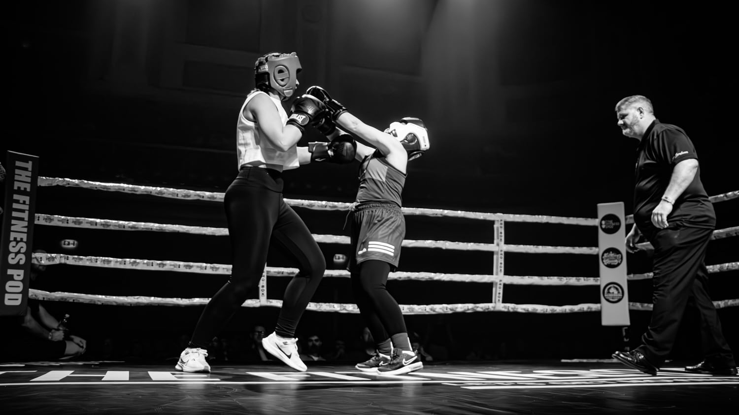Brónagh Diamond was giving away a distinct height advantage to charity boxing opponent and fellow comic Diona Doherty
