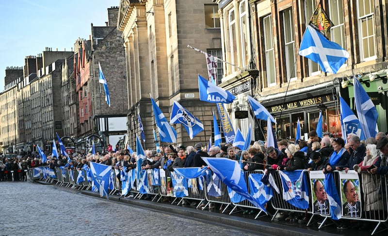 Hundreds of supporters also stood outside St Giles’ Cathedral to pay tribute to Alex Salmoind.