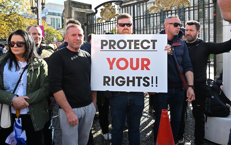 12th October  2024
Presseye.com
Protestors pictured at Belfast City Hall against the  NI Public Health Bill.
.
The ‘Stop the NI Health Bill’ Campaign says the Bill, if it becomes law, “threatens medical freedom with forced exams, quarantine, and vaccinations.” The campaign also says the legislation extends emergency powers, allowing authorities to impose severe restrictions without consent.



Mandatory Credit -Presseye