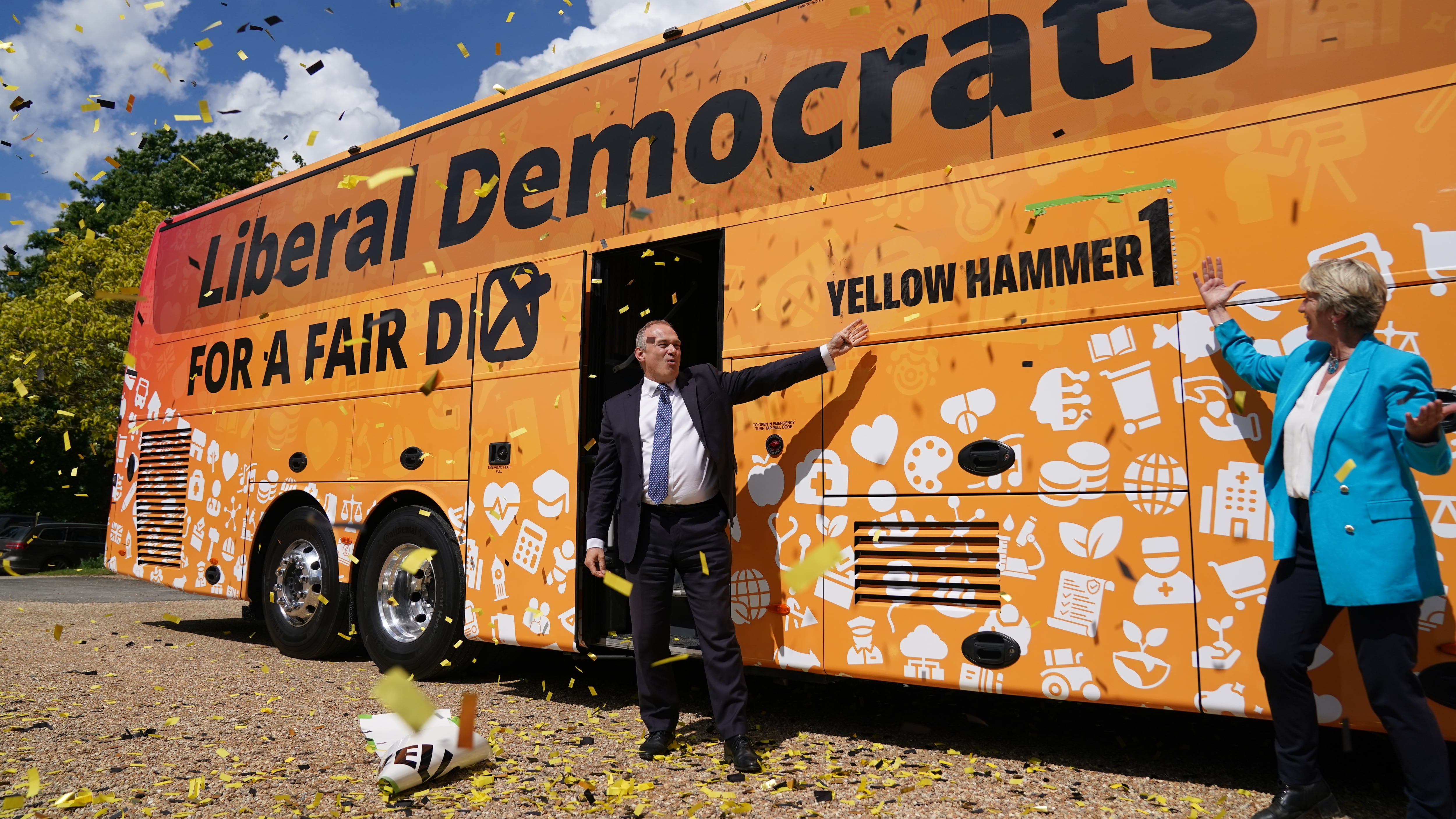 Sir Ed Davey unveiled the new party battlebus at the launch