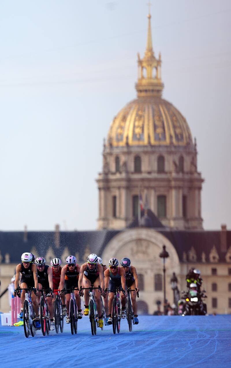 Beth Potter finished third in the women’s triathlon with Georgia Taylor-Brown in sixth place, while Kate Waugh came 15th