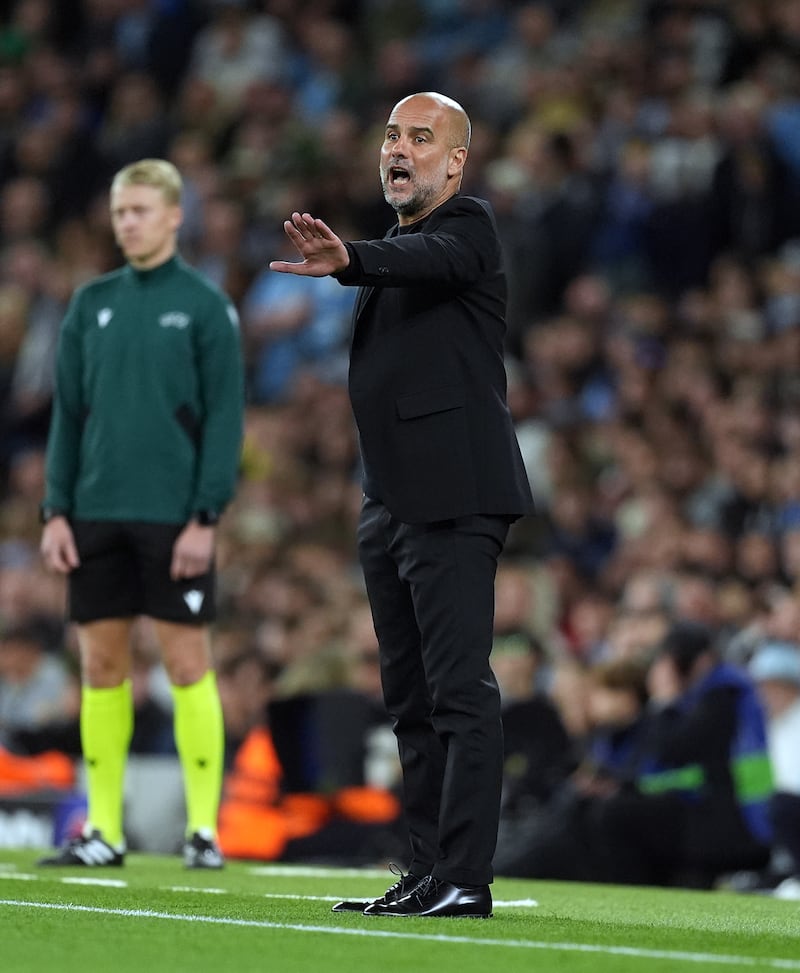 Guardiola says his players are ready to fight Arsenal