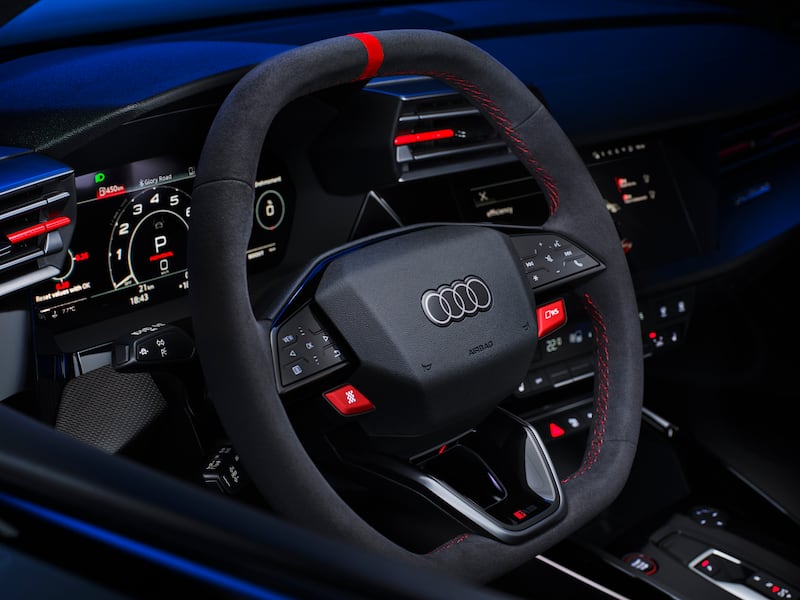 The RS3 gets configurable steering wheel buttons