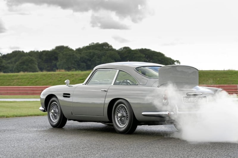 Aston Martin DB5 Continuation &#39;Goldfinger&#39; 