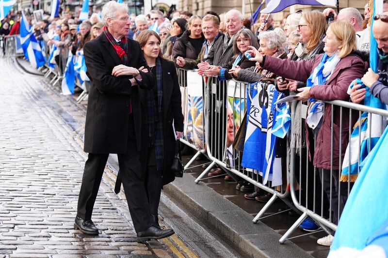 Kenny MacAskill and Alex Salmond’s niece, Christina Hendry, speak to members of the public gathered outside the memorial service