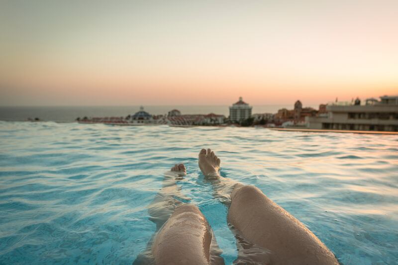 Infinity Pool Hotel Vulcano