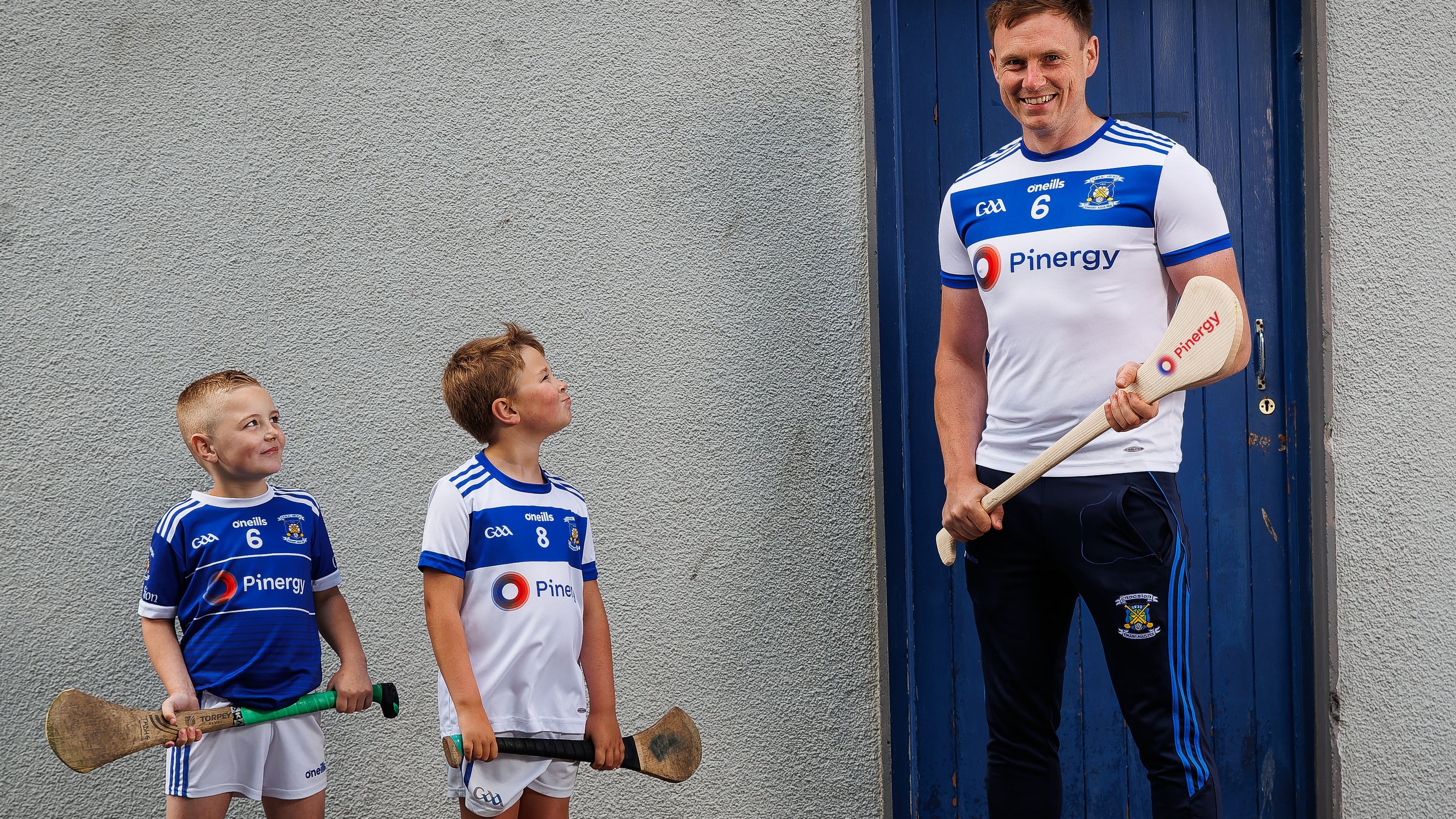 Austin Gleeson with young hurlers