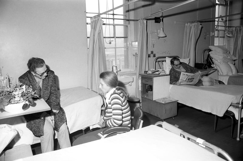 Anne visiting journalist Brian McConnell in hospital after he was shot during her attempted kidnapping in 1974