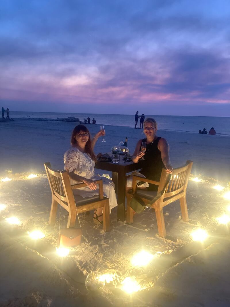 Edel (L) and Abi enjoying sunset dining at Mystique, Holbox