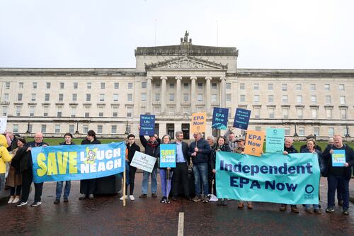 Protesters demand action at Stormont over Lough Neagh crisis 