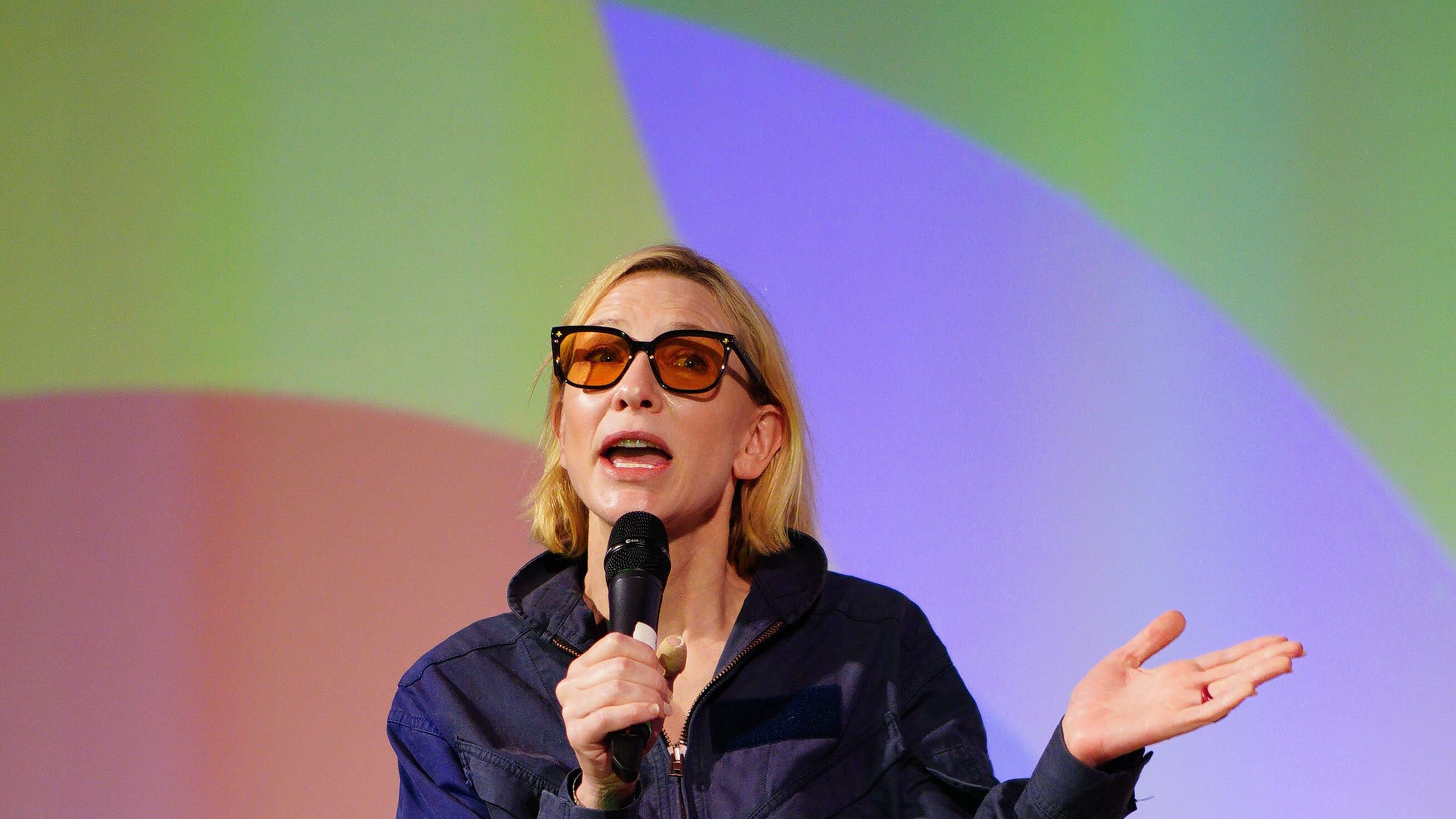 The actress was taking questions from an audience at Glastonbury Festival