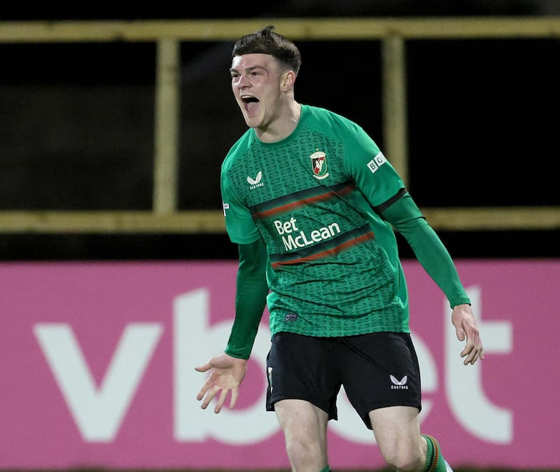 Glentoran's Jordan Jenkins celebrates his goal against Portadown.  Photo by David Maginnis/Pacemaker Press