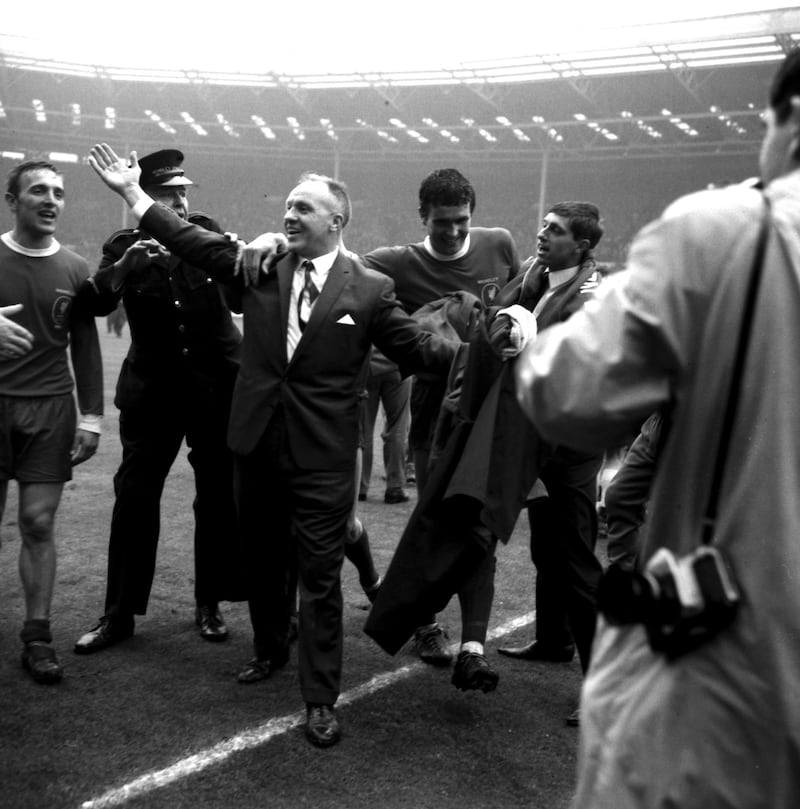 Yeats celebrates Liverpool’s first FA Cup win with manager Bill Shankly