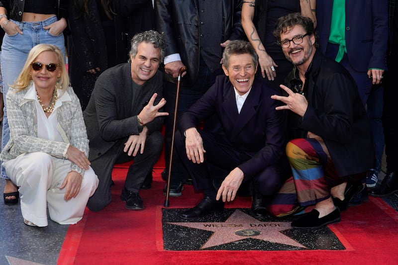 Willem Dafoe poses with Patricia Arquette, Mark Ruffalo and Pedro Pascal (Chris Pizzello/AP)