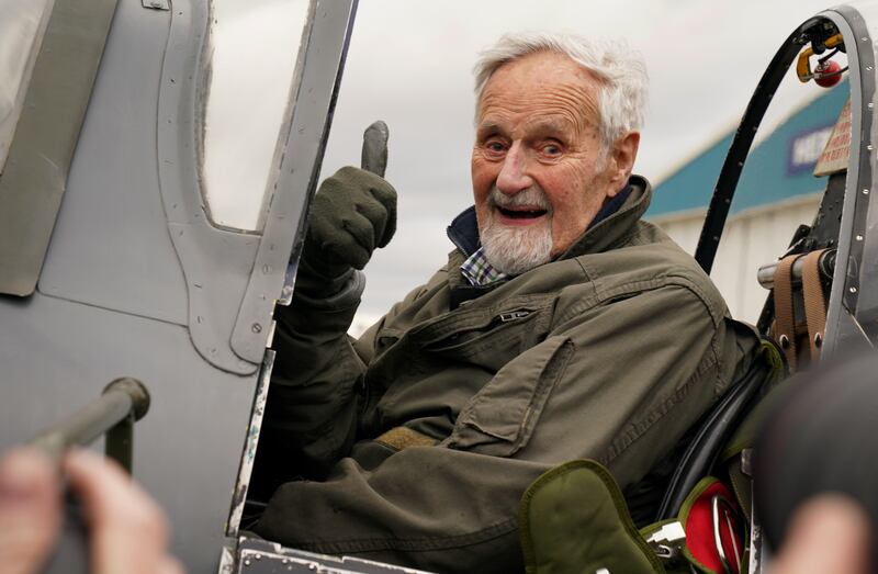 Jack Hemmings flew a Spitfire at 102 years old