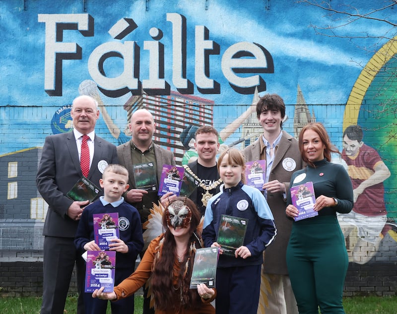Lord Mayor Ryan Murphy is pictured with school children, Aaron Ferran, Lauren Cunningham, Liam Hannaway, Arts Council, Seosamh Mac Seoin, Presenter - Cúla4/TG4, Brónagh Fusco, Conradh na Gaeilge, Grainne Holland Draíocht an Dúlra and Kevin Gamble, Director at Féile an Phobail at the Launch of  Féile an Phobail Spring Festival on Tuesday.

Fresh from the massive success of Féile 35 in August last year, the dynamic team at Féile an Phobail have put together a fantastic programme of events for Féile an Earraigh, the annual Spring Festival, which will take place from 1st to 17th March this year.

Féile an Earraigh 2024 was launched today, Tuesday 27th February in Raidio Fáilte, the Irish language radio station on Divis Street in West Belfast.

Speakers included Belfast Mayor Ryan Murphy, Arts Council Chairperson Liam Hannaway, and Seachtain na Gaeilge Coordinator Bronagh Fusco from Conradh na Gaeilge.

Féile an Phobail Director Kevin Gamble spoke at the launch event and gave a taste of what Féile an Earraigh 2024 has to offer;

“Each year our Spring Festival, Féile an Earraigh, continues to grow, with over 300 events taking place this March.

“This year's Féile an Earraigh is running in partnership with Seachtain na Gaeilge, providing audiences with an opportunity to immerse themselves in Irish music, culture and language.

“We are delighted that the Mayor of Belfast, Ryan Murphy, and Arts Council Chairperson Liam Hannaway joined us today to speak at the launch. 

"Féile an Earraigh is programmed to coincide with the celebration of our patron saint, St Patrick. This year’s Féile an Earraigh delivers a wonderful mix of traditional music, Irish language events, and St Patrick’s Day related arts and cultural events. 

“At Féile an Earraigh, it’s not just about the tunes, it’s also about the warm and welcoming atmosphere that awaits locals and visitors alike.

“Some of the highlights of this March’s Spring festival include the Féile Trad Trail with over 150 free live Irish traditional music sessions at venues across every part of Belfast and in the city centre from 1st March through to St Patrick’s Day. As well as the very best of Irish Trad musicians from Belfast, musicians from across Ireland will be taking part, including from Tyrone, Cork, Galway and Donegal.

“We are very excited that on Saturday 2nd March, Blath na hÓige will be live in concert at the fantastic St Comgalls, supported by Lonesome George, with tickets priced at only £15 and available now from Ticketmaster. 

“Don’t wait about, and get your tickets quickly. The setting and the sound in St Comgalls will make it an evening to remember.

“On Saturday 9th March Spraoi Cois Lao will take place at Custom House Square. This is a family friendly celebration of Irish culture, music and language, with Irish language group Seo Linn playing live, and also bouncy castles, characters, climbing walls, Ceili dancing, and fun for all the family.

“On St Patrick’s Day the Craic 10k will take place from Belfast City Hall. Up to five thousand people will take part in this huge event which is celebrating its 10th year, and you should get registered now and get yourself ready for this great event.

"And to cap it all off the St Patrick's Day carnival parade will take place in Belfast city centre with enormous crowds expected as Belfast celebrates our Patron Saint.

“The full event listings are now available to view on feilebelfast.com.

“Féile is a powerful advertisement for the incredible, talented and creative community that is west Belfast and this year’s Féile an Earraigh is going to be the biggest yet. Our partnership with Conradh na Gaeilge has added an extra dimension to our programming again this year, and we can’t wait to get up and running.
PICTURE COLM LENAGHAN