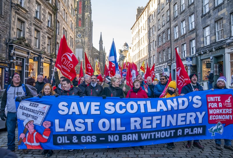 Unions have called for the closure of Scotland’s last-remaining oil refinery to be suspended