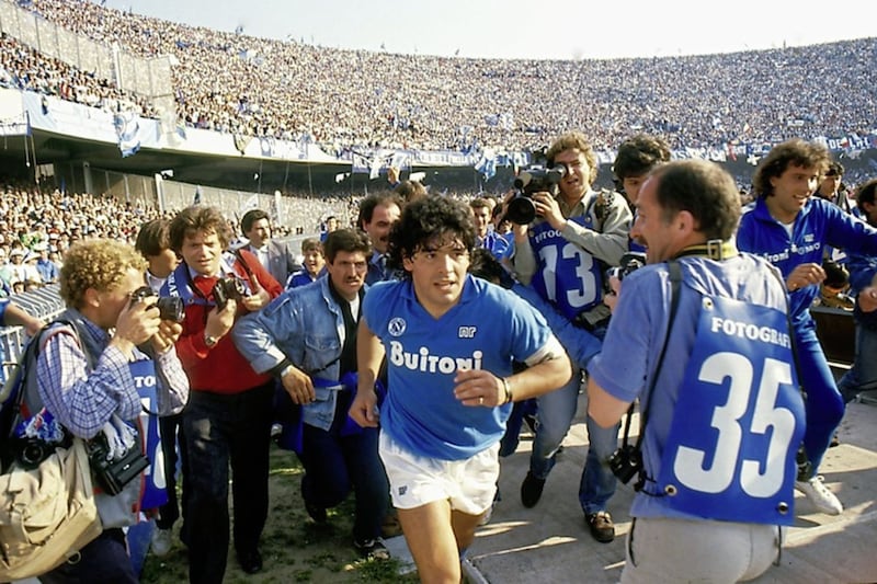 Diego Maradona focuses primarily on the protagonist&#39;s time at Italian club Napoli 