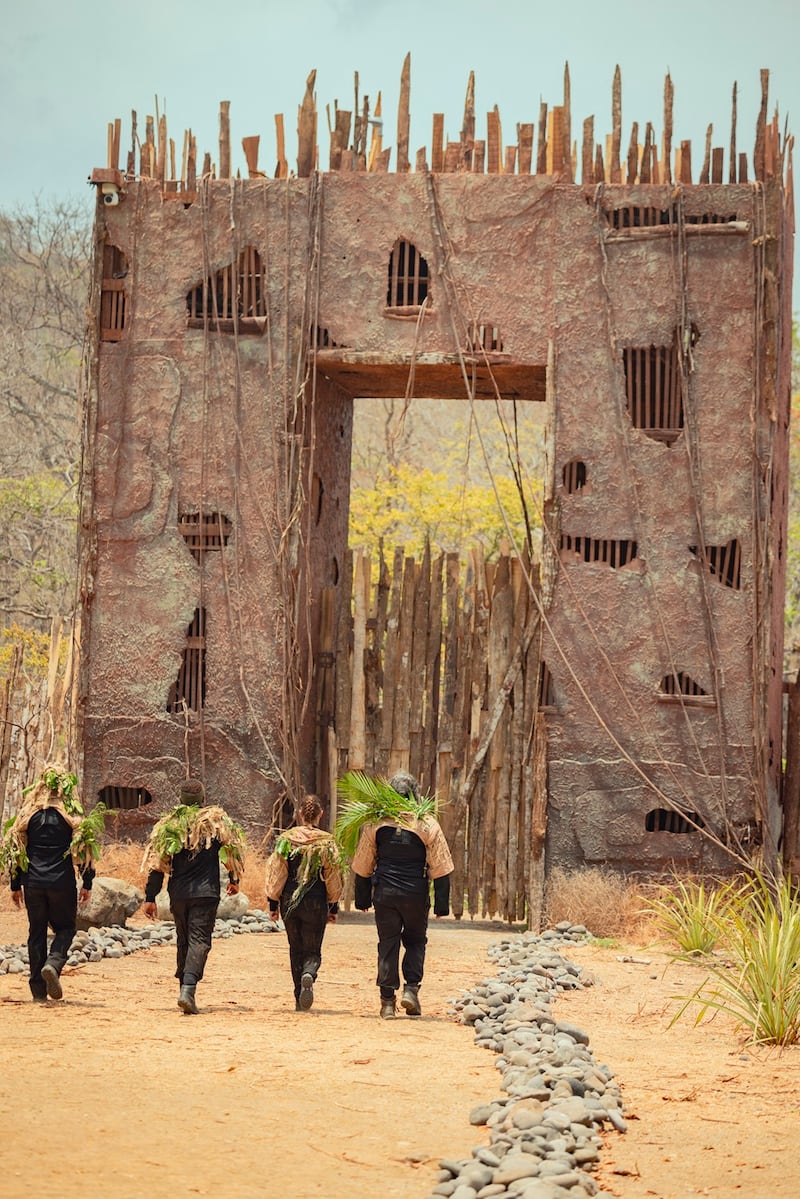 Contestants facing the Bear Pit