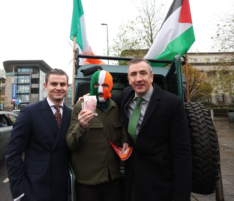 West Belfast rap group Kneecap is to donate more than £7,000 to a youth group on the loyalist Shankill Road after taking a High Court case against the British government.
PICTURE COLM LENAGHAN