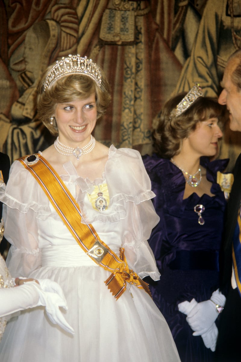 Princess Diana wore the pearl and diamond choker to a banquet in the Netherlands