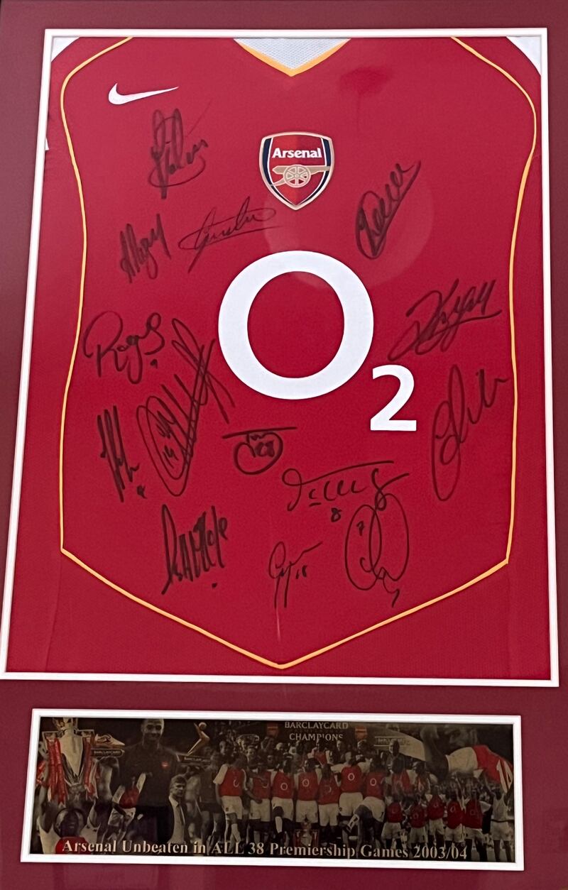 Rare signed Arsenal Invincibles 2003/04 jersey (Niall Mullen)