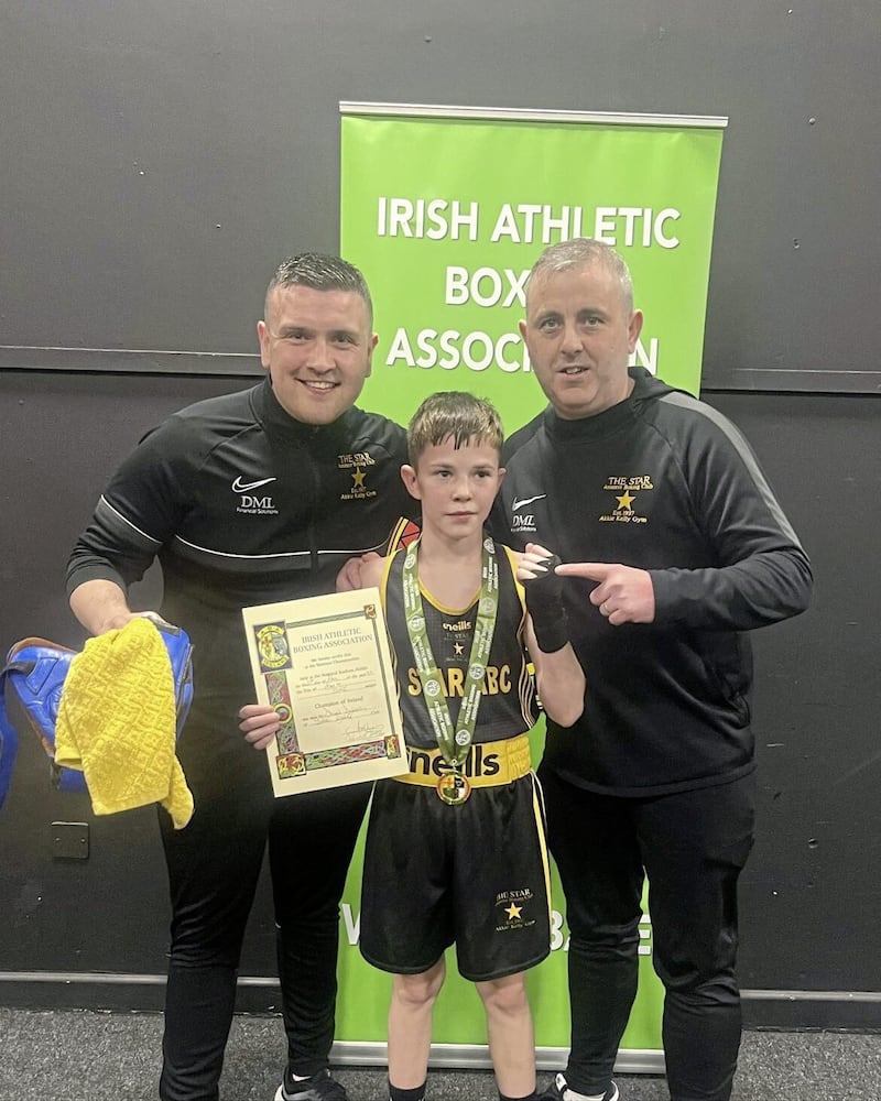 Star&#39;s Dillon Donnelly pictured with coaches Liam Corr and Paddy Mullan 