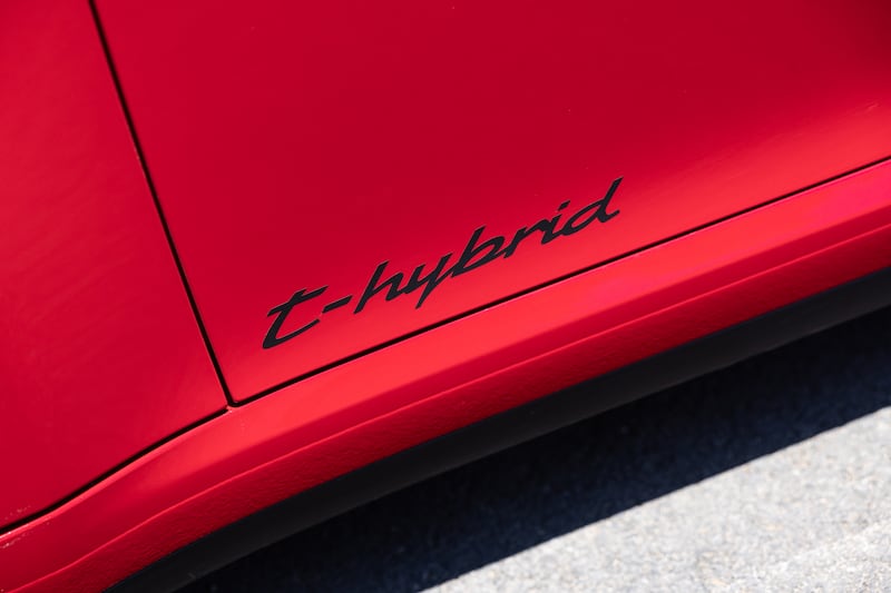 The 911 gets hybrid technology