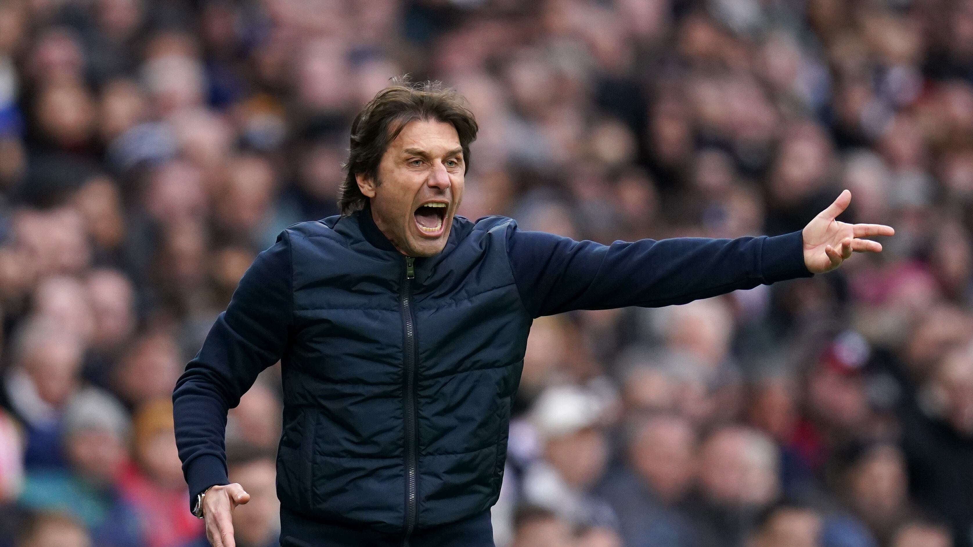 Former Chelsea and Tottenham boss Antonio Conte has been appointed as Napoli’s head coach