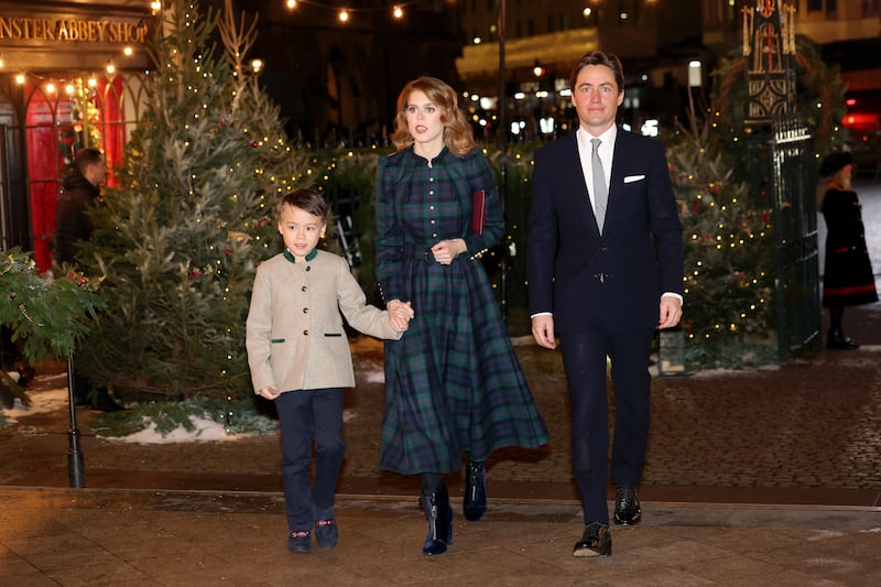 Wolfie, Princess Beatrice and Edoardo Mapelli Mozzi arriving for the Princess of Wales’s Together At Christmas service at Westminster Abbey in 2023